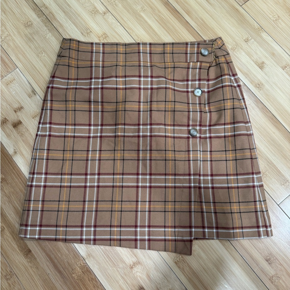 Plaid Loft Mini Skirt 
Size 4P 
Used once